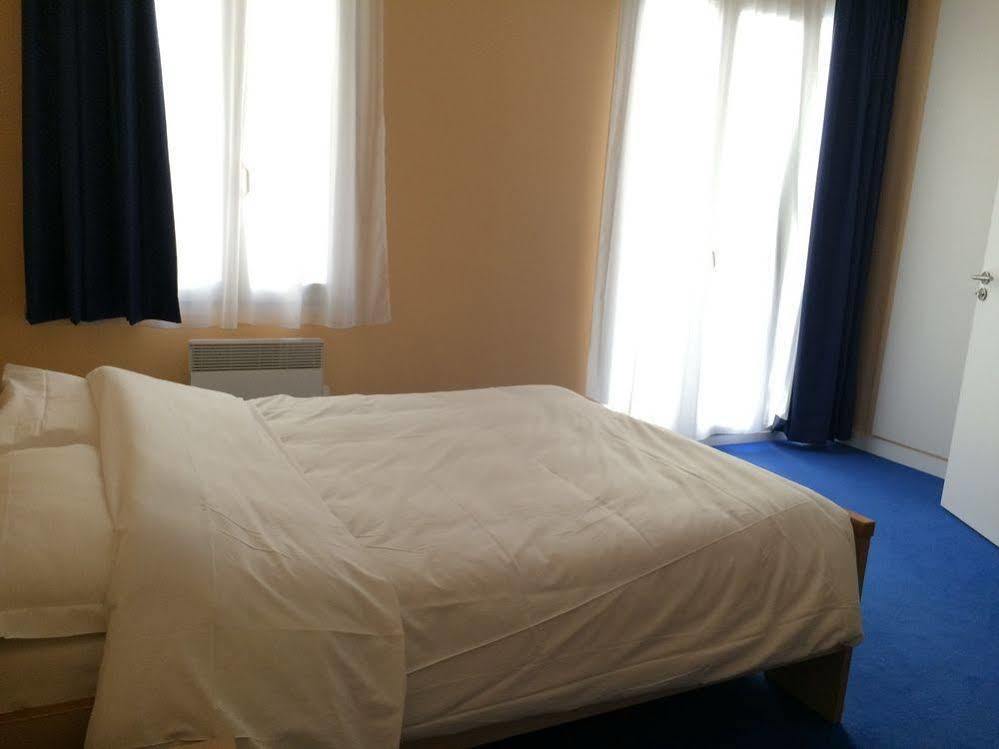 Hotel Alcyon Paris Exterior photo